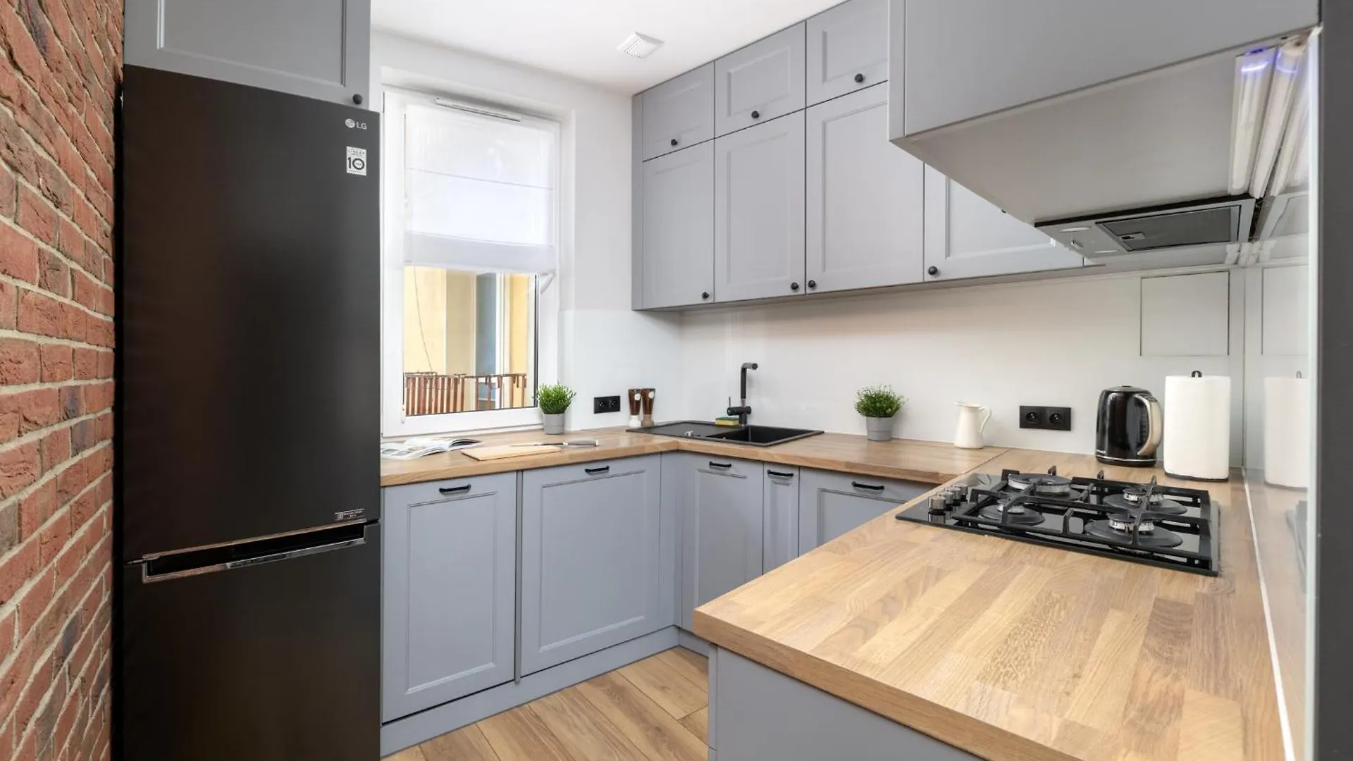 Cichy Apartament W Centrum Warszawy Koszyki Varšava 0*,  Polsko
