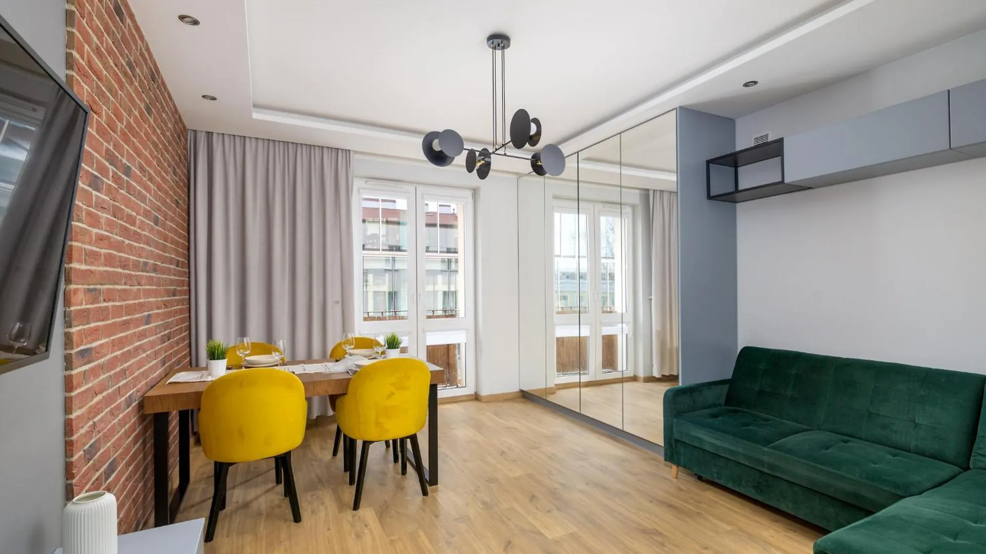 Cichy Apartament W Centrum Warszawy Koszyki Warsaw